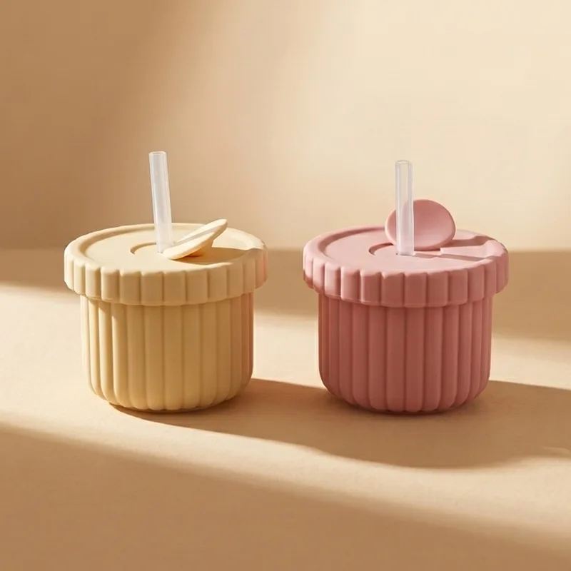 Silicone bento boxes in custom Pantone colors